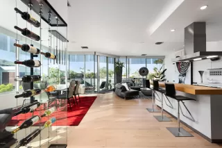 Photo #5: 6134379 Listing