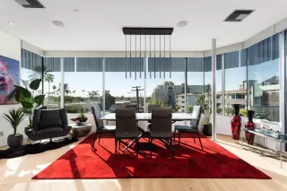 Photo #6: 6134379 Listing