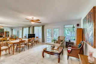 Photo #1: 6134422 Listing