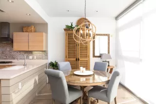 Photo #5: 6134488 Listing