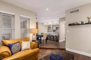 Photo #4: 6134591 Listing 