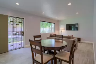 Photo #4: 6134749 Listing