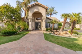 Photo #1: 6134766 Listing