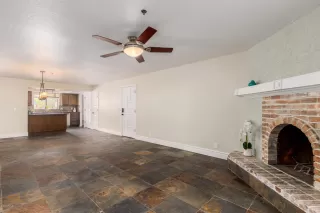 Photo #2: 6134948 Listing