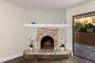 Photo #3: 6134948 Listing