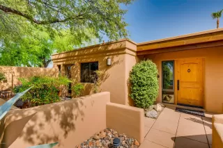 Photo #1: 6135085 Listing