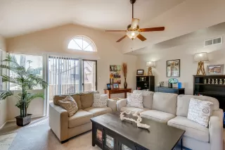 Photo #1: 6135113 Listing