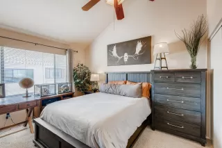 Photo #6: 6135113 Listing