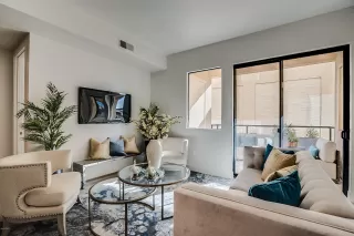 Photo #3: 6135424 Listing