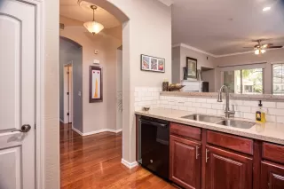Photo #6: 6135624 Listing 
