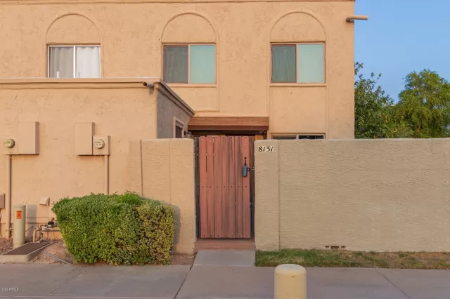 MLS: 6135714 Condo For Sale