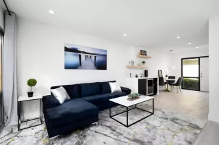 Photo #1: 6135854 Listing 