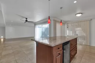 Photo #4: 6135934 Listing