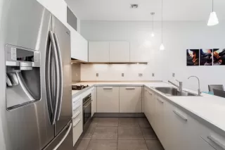 Photo #3: 6136010 Listing