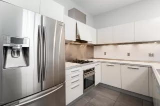 Photo #5: 6136010 Listing