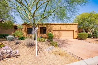 Photo #2: 6136081 Listing