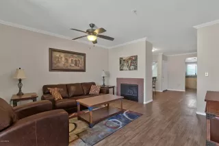 Photo #2: 6136309 Listing