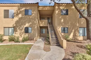 Photo #3: 6136309 Listing