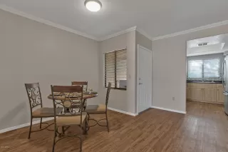 Photo #6: 6136309 Listing