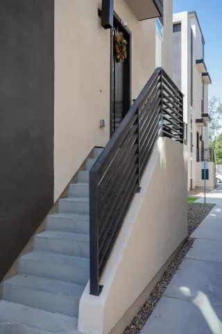 Photo #2: 6136598 Listing 