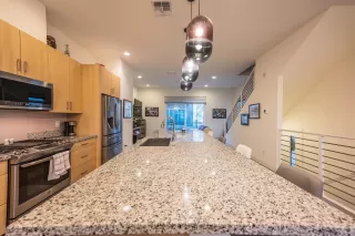 Photo #5: 6136598 Listing 