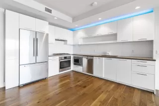 Photo #3: 6136756 Listing