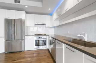 Photo #6: 6136756 Listing