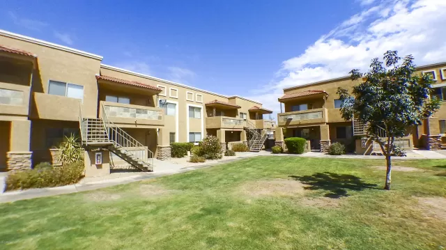 MLS: 6137006 Condo For Sale