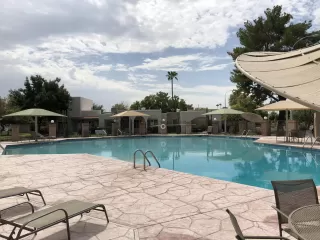 Photo #5: 6137194 Listing