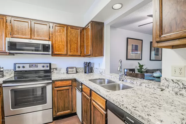 MLS: 6137276 Condo For Sale