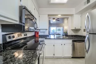 Photo #3: 6137277 Listing 