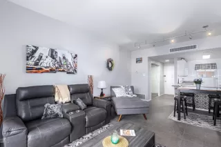 Photo #3: 6137469 Listing