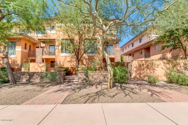 MLS: 6137472 Condo For Sale