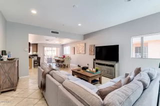 Photo #4: 6137472 Listing