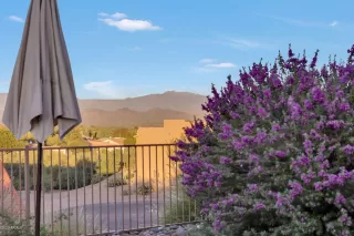 Photo #2: 6137601 Listing