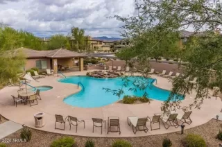 Photo #6: 6137718 Listing