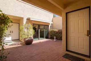 Photo #3: 6137765 Listing 