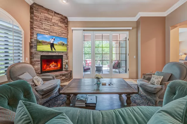 MLS: 6137863 Condo For Sale