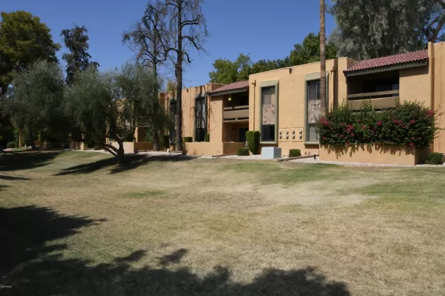 MLS: 6137957 Condo For Sale