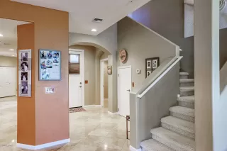 Photo #4: 6138075 Listing