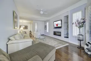 Photo #4: 6138286 Listing