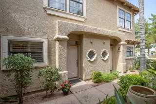 Photo #2: 6138479 Listing
