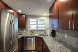 Photo #6: 6138479 Listing