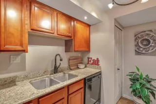Photo #4: 6138562 Listing