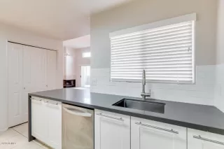 Photo #6: 6138623 Listing 