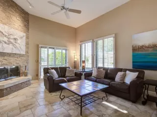 Photo #5: 6138729 Listing