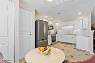 Photo #4: 6138941 Listing 