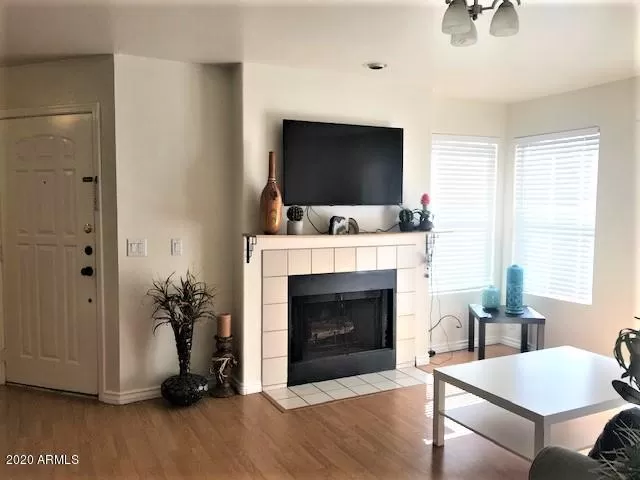 MLS: 6139048 Condo For Sale