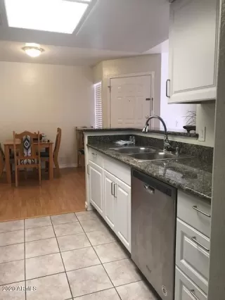 Photo #2: 6139048 Listing