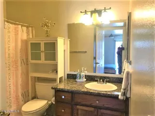 Photo #5: 6139048 Listing